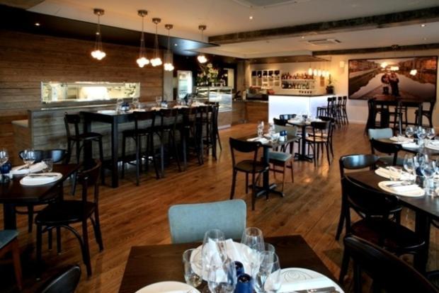 The Crown 4*