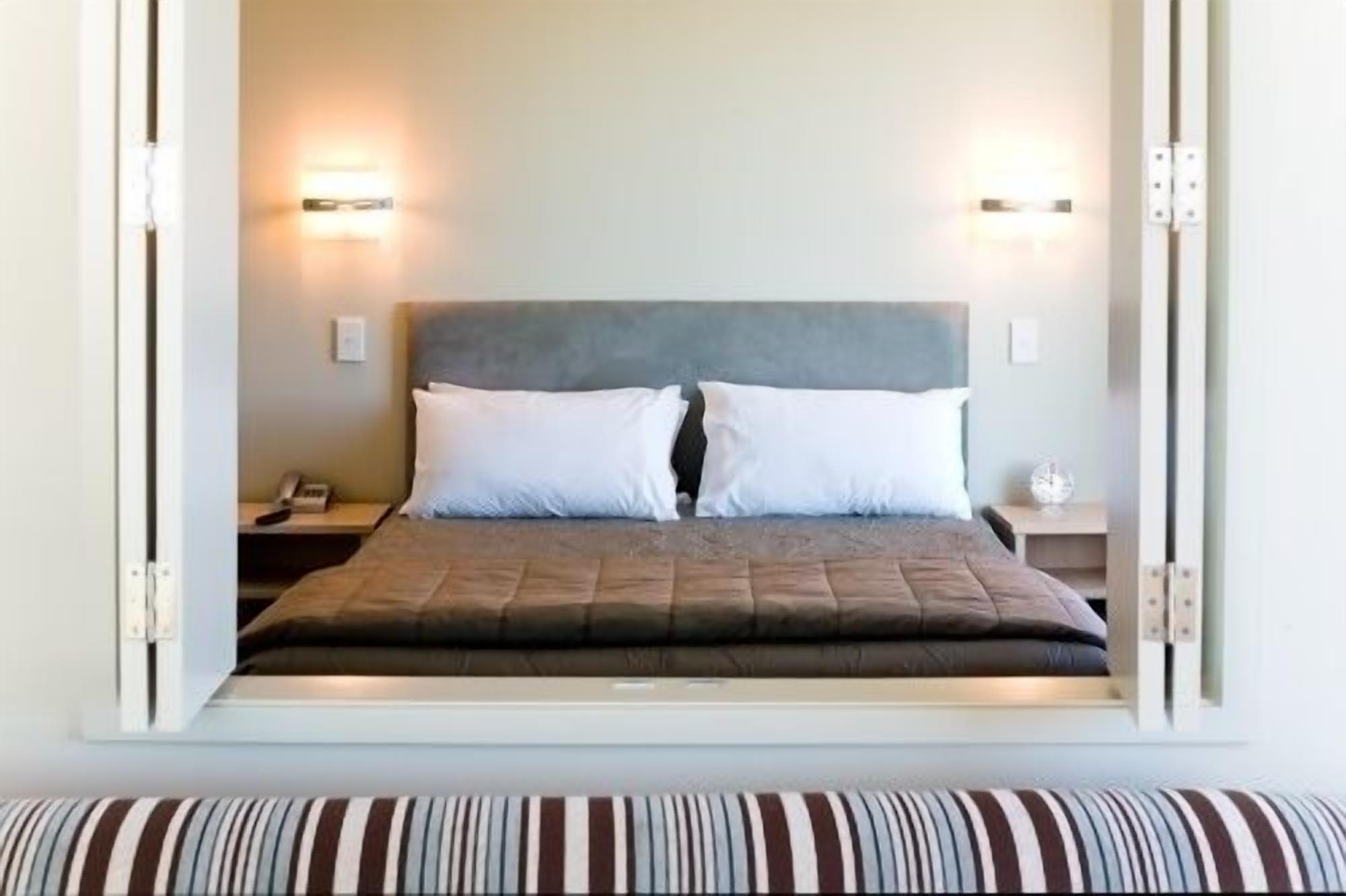 The Crown Hotel 4*